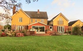 Newmans Lodge